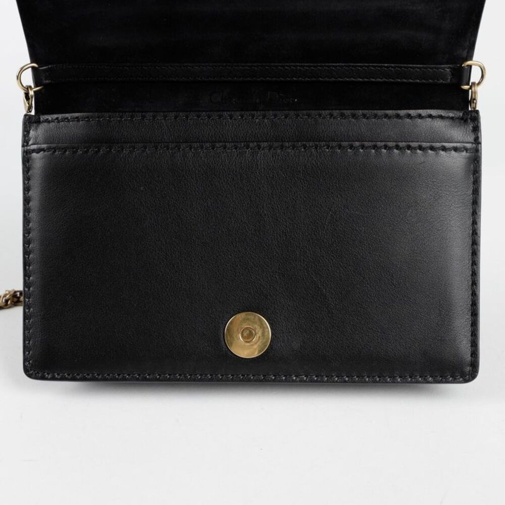 Chain Clutch Crossbody Bag - Picture 8 of 10